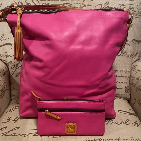 Dooney Bourke - Picture 13 of 13